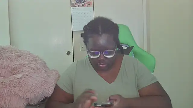 Snapshot of Yagurl__west chatting on 13, 1, 2025 Yagurl west online show from 13, 1, 2025