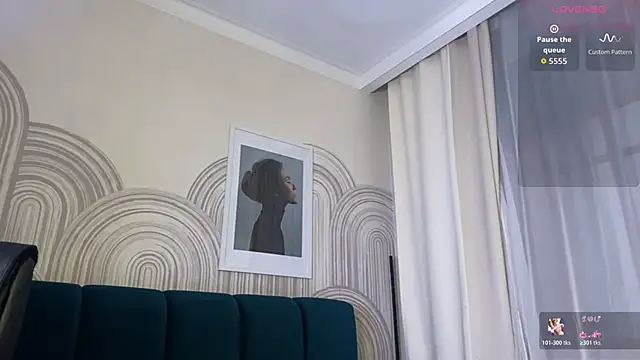 viviann evans online show from 17, 3, 2026