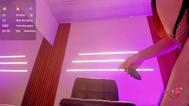 sweetlolihot  online show from 8, 11, 2025