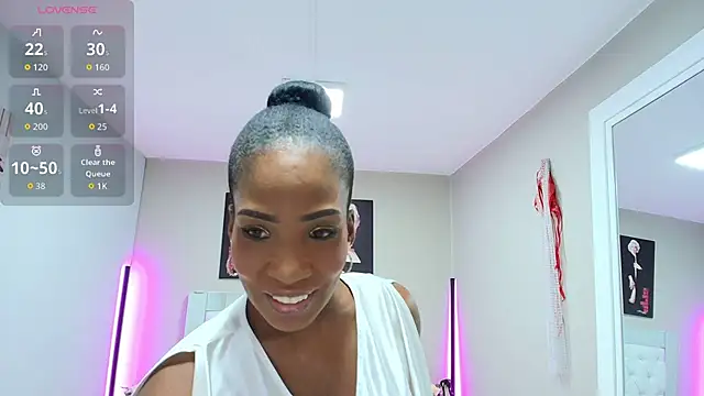 kimmturner online show from 23, 9, 2025