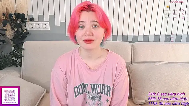 Snapshot of __KawaiiYuki__ chatting on 22, 11, 2025 KawaiiYuki online show from 22, 11, 2025