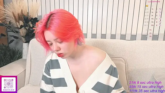 Snapshot of __KawaiiYuki__ chatting on 27, 11, 2025 KawaiiYuki online show from 27, 11, 2025