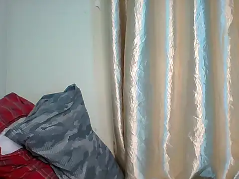 Poisonous Ivy online show from 13, 1, 2025