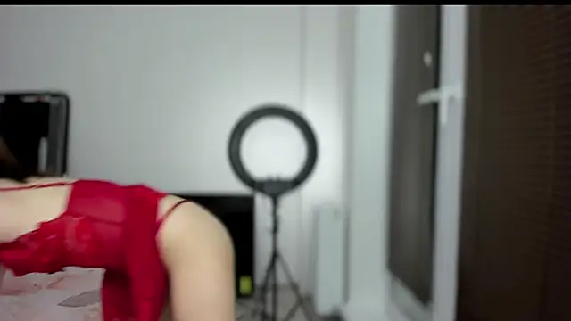 Snapshot of sarahphyllis chatting on 8, 3, 2025 sarahphyllis online show from 8, 3, 2025