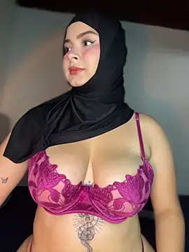 aneesa darzi online show from 22, 4, 2026