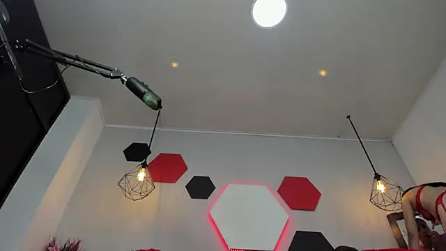 Snapshot of martinaclark chatting on 6, 10, 2025 martinaclark online show from 6, 10, 2025