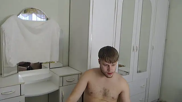 Snapshot of Zoro1999 chatting on 23, 1, 2025 Zoro1999 online show from 23, 1, 2025