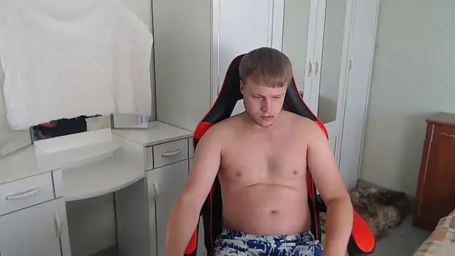 Snapshot of Zoro1999 chatting on 12, 9, 2025 Zoro1999 online show from 12, 9, 2025