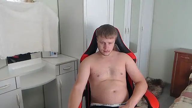 Snapshot of Zoro1999 chatting on 15, 9, 2025 Zoro1999 online show from 15, 9, 2025