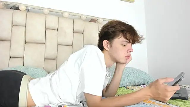 daniel hot03 online show from 18, 10, 2025