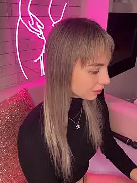 Snapshot of MiaMinx chatting on 27, 12, 2024 MiaMinx online show from 27, 12, 2024