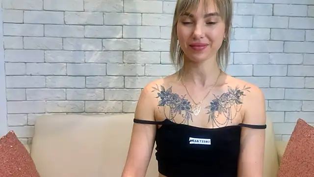 Snapshot of MiaMinx chatting on 31, 1, 2025 MiaMinx online show from 31, 1, 2025