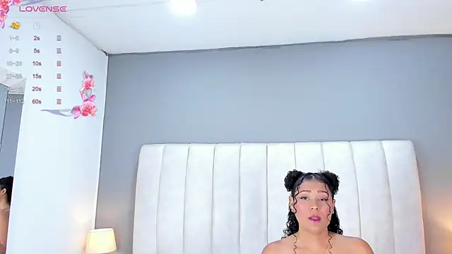 Ashleyy23x online show from 6, 11, 2025