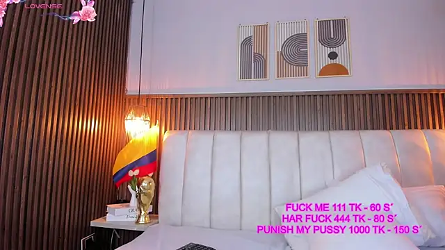 Ashleyy23x online show from 17, 7, 2026