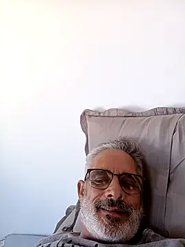 Snapshot of reijulio55 chatting on 15, 3, 2025 reijulio55 online show from 15, 3, 2025