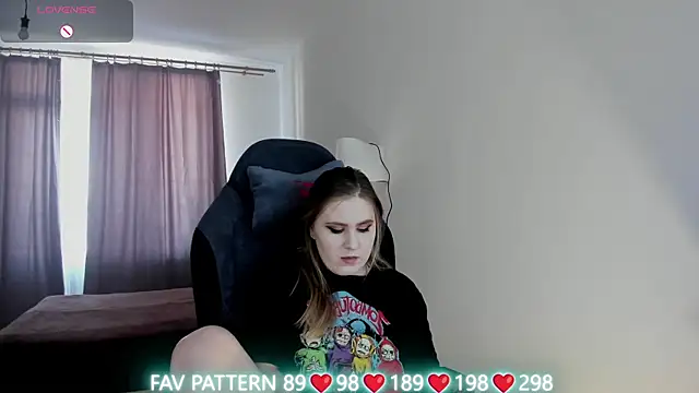 Olivia Munk online show from 15, 3, 2025