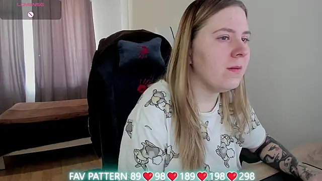 Olivia Munk online show from 23, 3, 2025