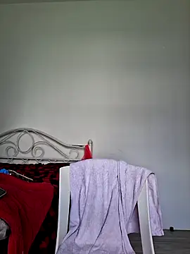Snapshot of Kamdollie chatting on 9, 5, 2026 Kamdollie online show from 9, 5, 2026