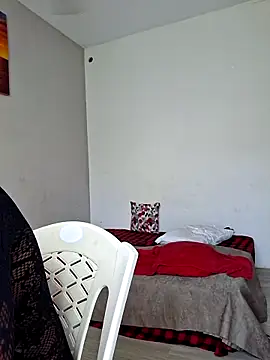 Snapshot of Kamdollie chatting on 6, 6, 2026 Kamdollie online show from 6, 6, 2026