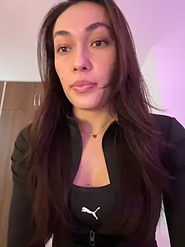 MichelleFerry  online show from 8, 2, 2026