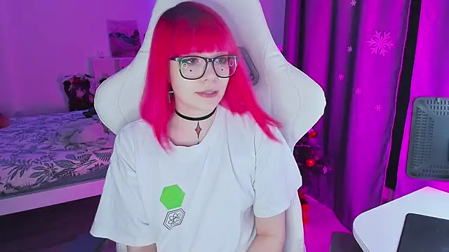 Yumi Youkai online show from 16, 12, 2024