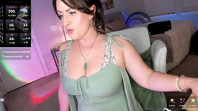 Snapshot of lovejulietxo chatting on 1, 10, 2025 lovejulietxo online show from 1, 10, 2025