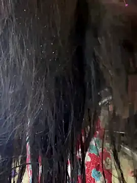 Snapshot of PARI_Hun chatting on 4, 12, 2024 PARI Hun online show from 4, 12, 2024