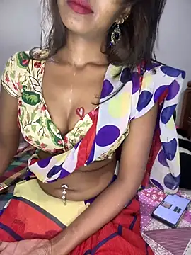 Snapshot of PARI_Hun chatting on 29, 12, 2024 PARI Hun online show from 29, 12, 2024