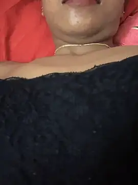 Snapshot of PARI_Hun chatting on 13, 2, 2025 PARI Hun online show from 13, 2, 2025