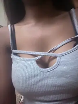 Snapshot of PARI_Hun chatting on 12, 3, 2026 PARI Hun online show from 12, 3, 2026