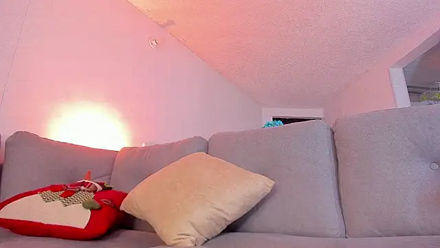 DAHLIA BROWNIE online show from 28, 12, 2024