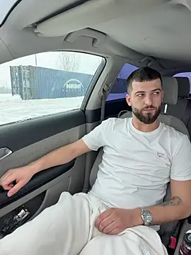 ElChapoGuzman95 online show from 10, 1, 2026