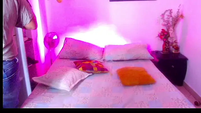 menfismuller2 online show from 15, 12, 2025