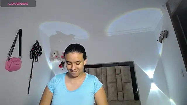 tiffany  pink online show from 15, 11, 2025