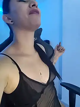 Snapshot of Fleurmeyer79 chatting on 5, 12, 2024 Fleurmeyer79 online show from 5, 12, 2024