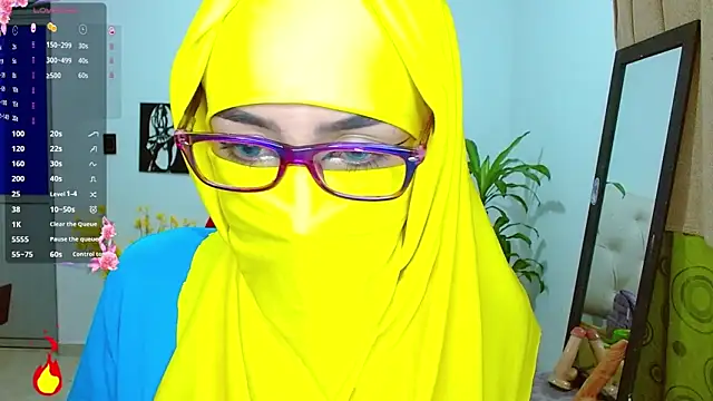 Snapshot of _alabina_ chatting on 4, 2, 2025  alabina  online show from 4, 2, 2025