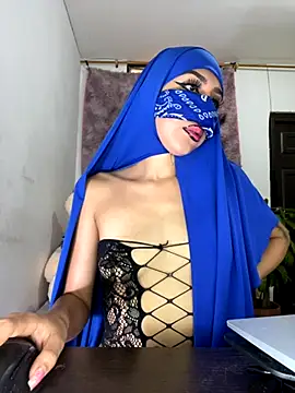 Snapshot of _alabina_ chatting on 19, 9, 2025  alabina  online show from 19, 9, 2025