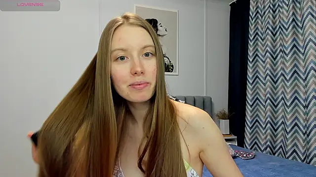 Snapshot of Peggy_Beauty chatting on 10, 1, 2025 Peggy Beauty online show from 10, 1, 2025