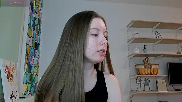 Snapshot of Peggy_Beauty chatting on 18, 12, 2025 Peggy Beauty online show from 18, 12, 2025