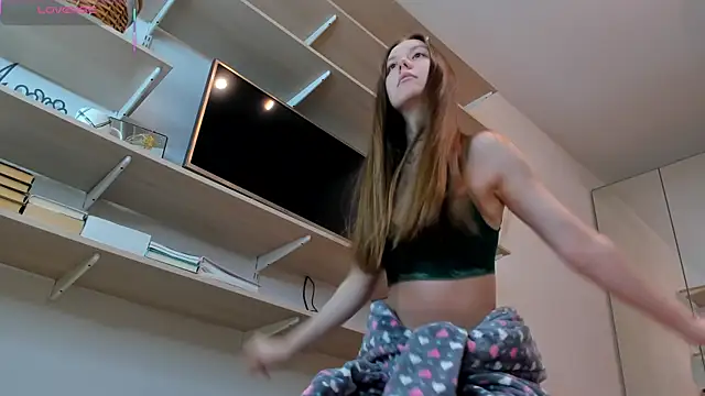 Snapshot of Peggy_Beauty chatting on 12, 1, 2026 Peggy Beauty online show from 12, 1, 2026