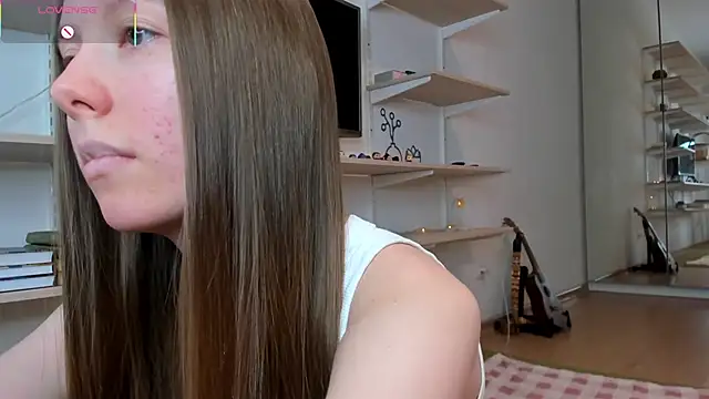 Snapshot of Peggy_Beauty chatting on 16, 3, 2026 Peggy Beauty online show from 16, 3, 2026