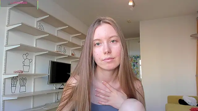 Snapshot of Peggy_Beauty chatting on 20, 3, 2026 Peggy Beauty online show from 20, 3, 2026