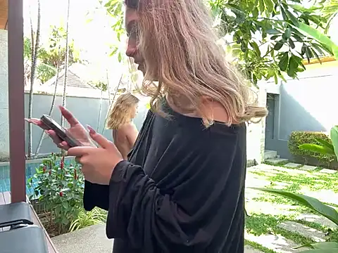 Nura n Sarah online show from 26, 2, 2025