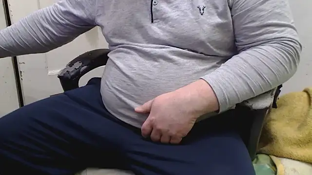 Snapshot of tipko123 chatting on 12, 1, 2025 tipko123 online show from 12, 1, 2025