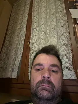 Snapshot of h4cAlex chatting on 13, 11, 2025 h4cAlex online show from 13, 11, 2025