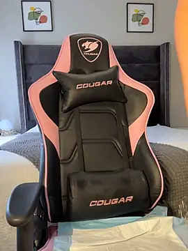 Snapshot of Neelo-Smith chatting on 4, 2, 2025 Neelo-Smith online show from 4, 2, 2025