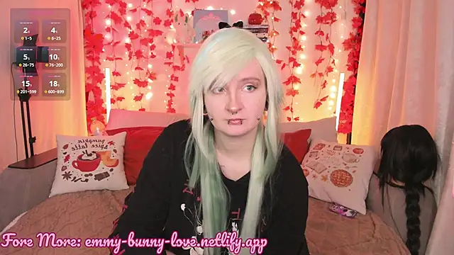 Snapshot of EmmyBunny chatting on 22, 9, 2025 EmmyBunny online show from 22, 9, 2025