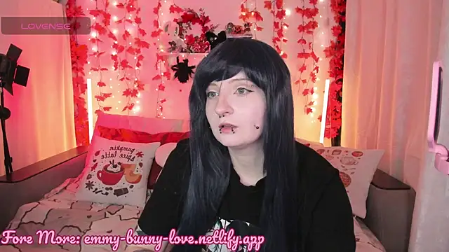 Snapshot of EmmyBunny chatting on 26, 9, 2025 EmmyBunny online show from 26, 9, 2025