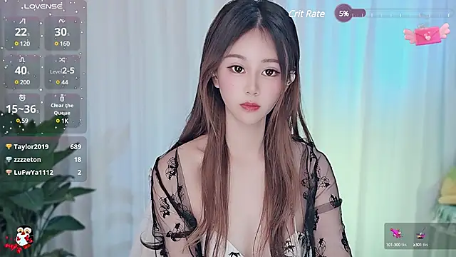 Aimee-520 online show from 6, 3, 2025