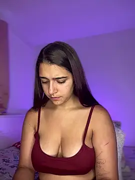 Alicia Ruiz online show from 18, 2, 2025